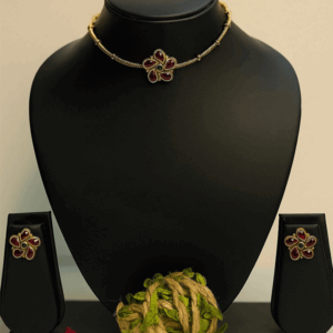 Flower choker