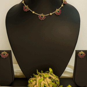 Flower necklace