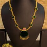 ✨Premium Emerald Grace Necklace✨